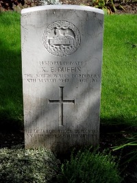 Klagenfurt War Cemetery - Duffin, Kenneth Edward